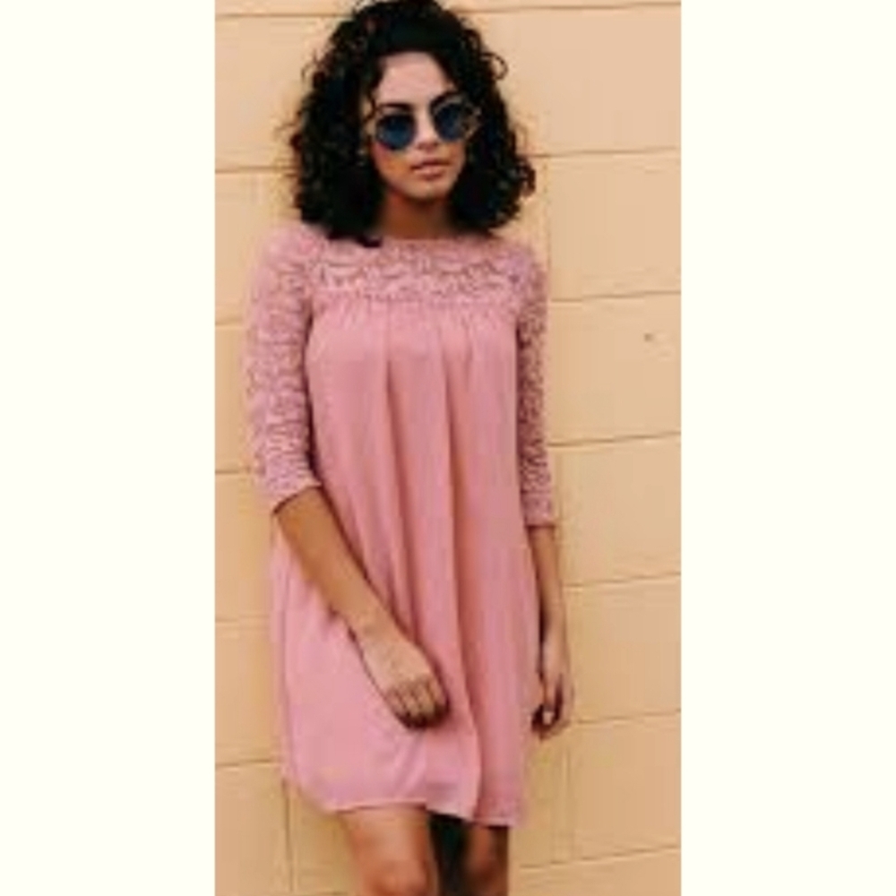 As You Wish Lace 3/4 Sleeve Shift Dress Mauve Size S
